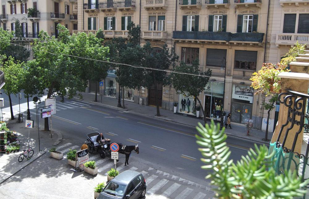 Bed And Breakfast D'Angelo Palermo Exterior foto
