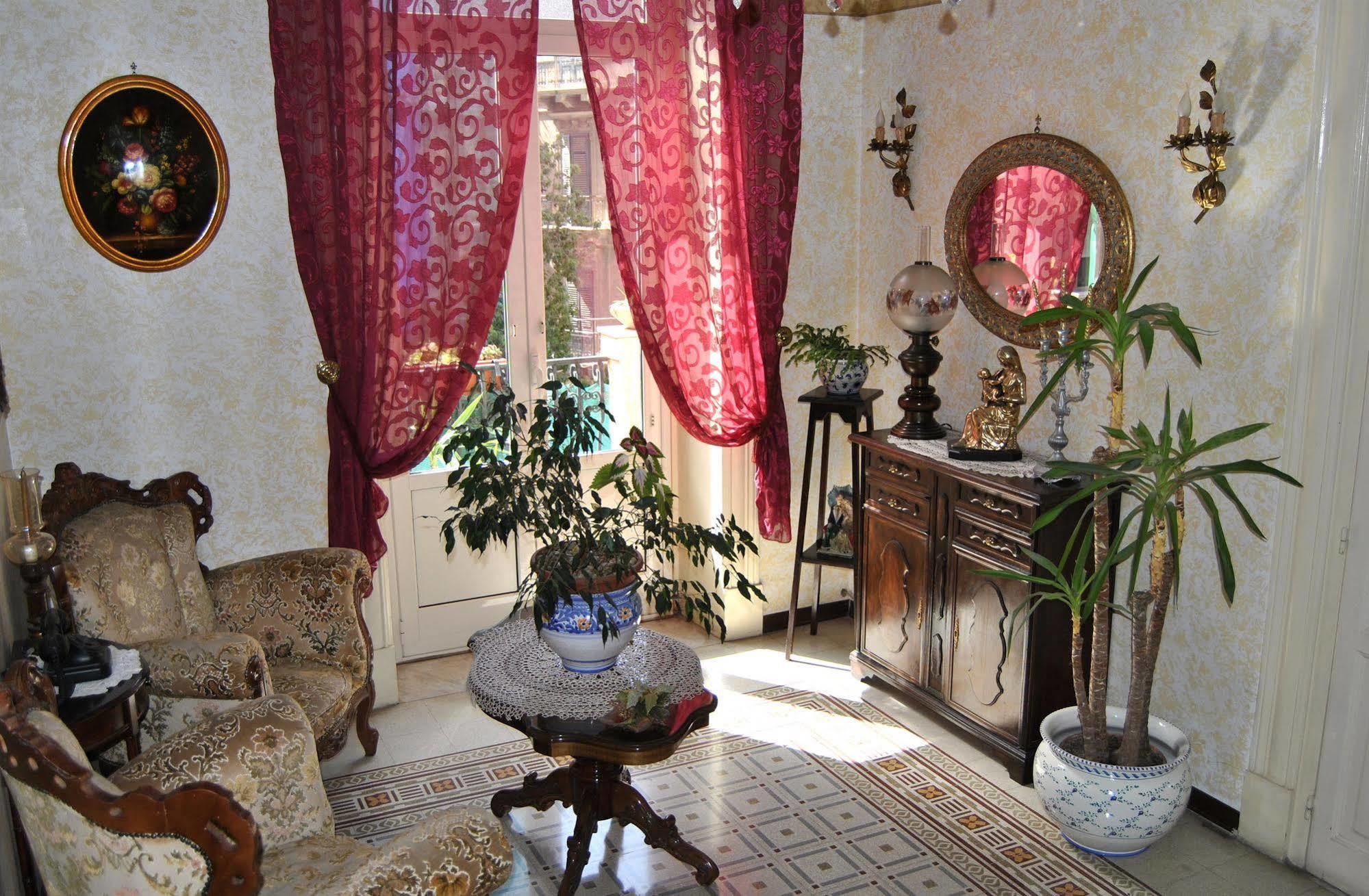 Bed And Breakfast D'Angelo Palermo Exterior foto